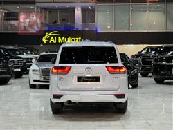 تۆیۆتا لاند کروزەر